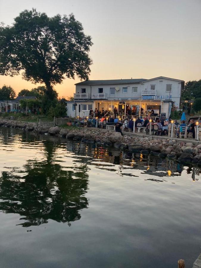 Ahoi Marie Lägenhet Middelhagen Exteriör bild